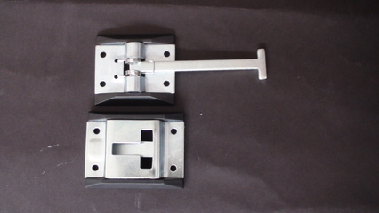 02421+02422門掛鉤 廂式車門鎖配套風(fēng)鉤的汽車配件詳解